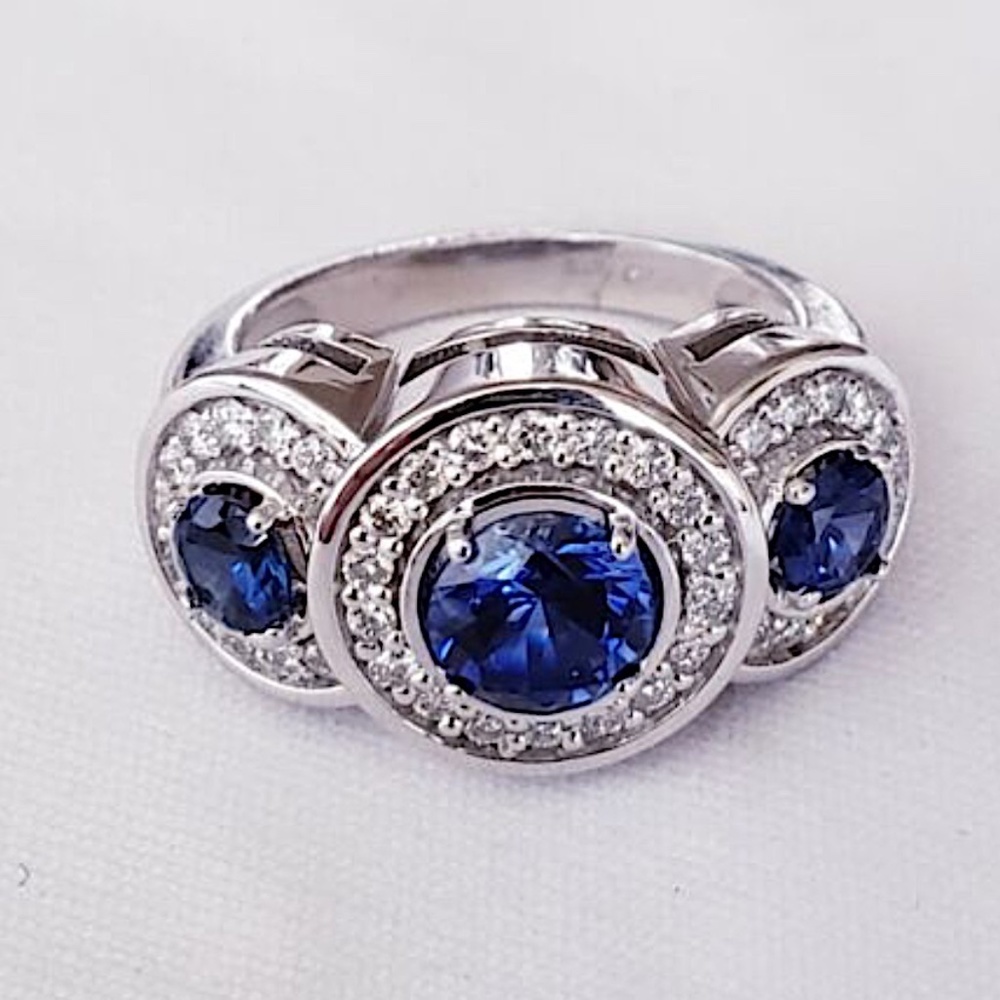 18kt 3.25ct Genuine Sapphire Diamond Ring 18kt White Gold